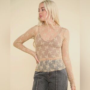 Nude tan color lace layering top long sleeve small